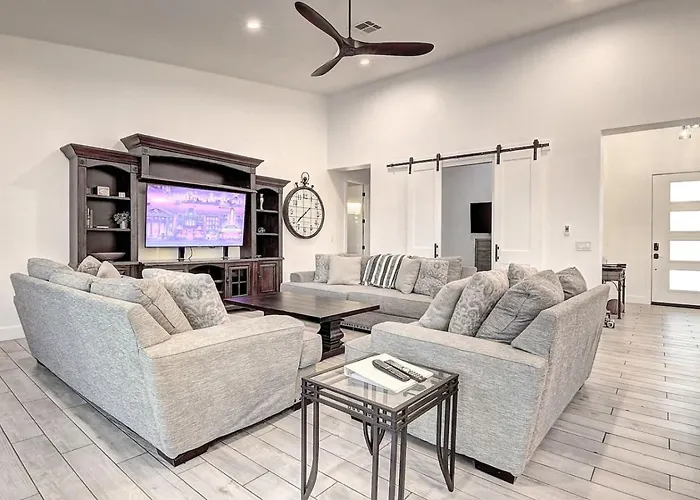 Scottsdalestays 10br Estate-big Pool-sport Courts. Holiday home Phoenix